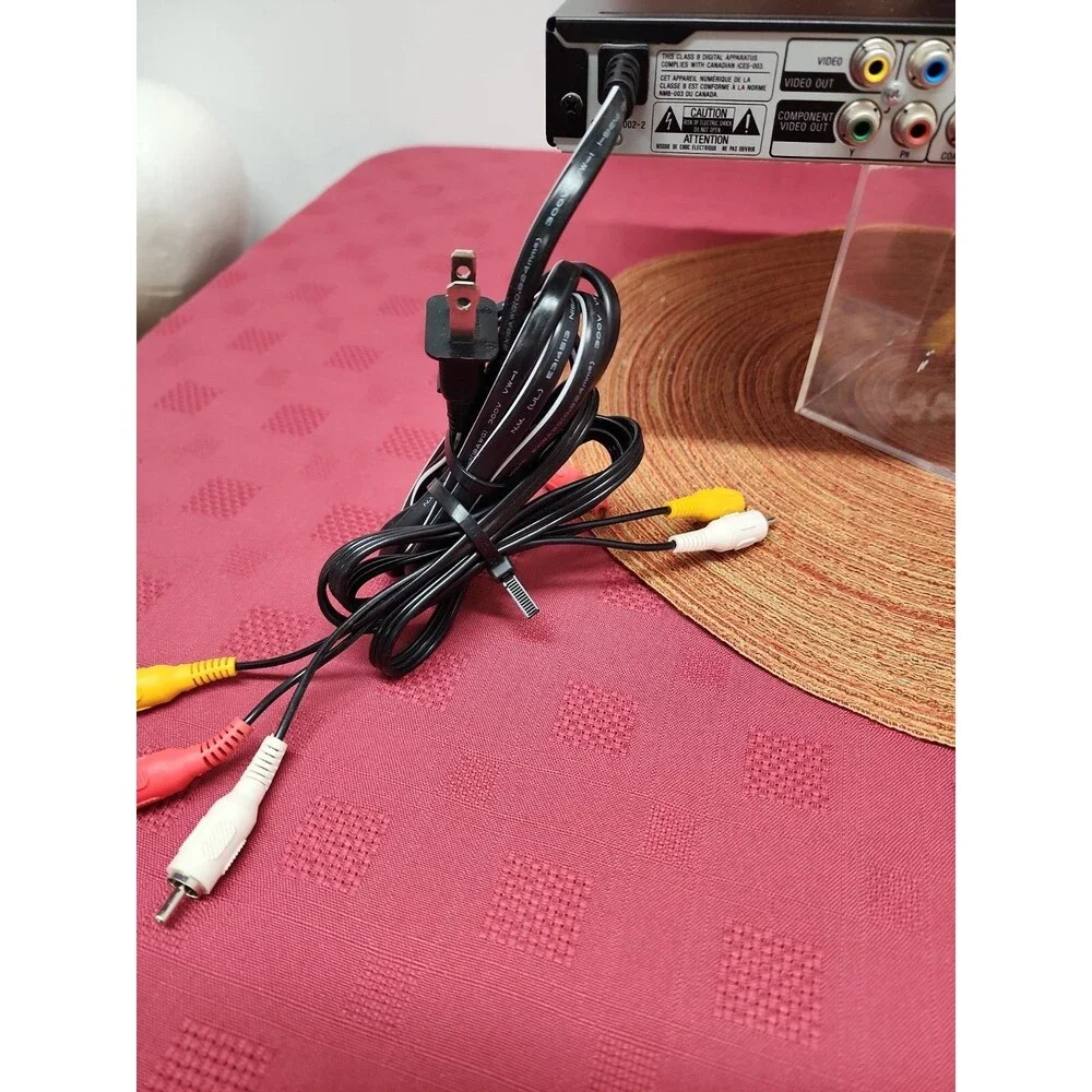 Sony DVP-SR201P DVD Player